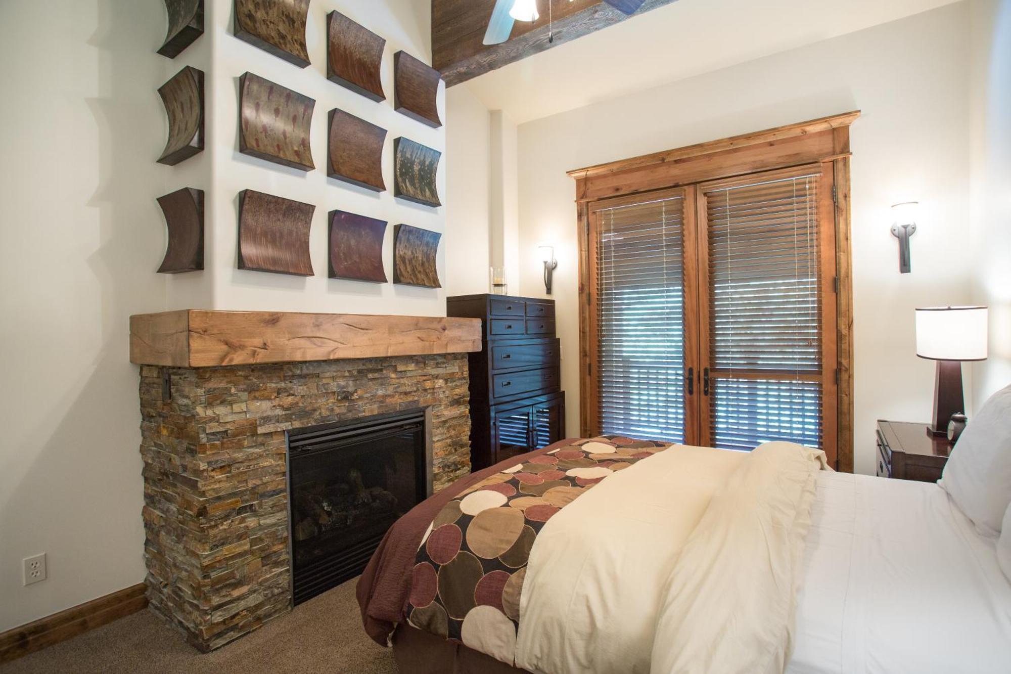 Silver Aspen - Five Bedroom Loft Luxury Townhome Hotel Room 솔리튜드 외부 사진