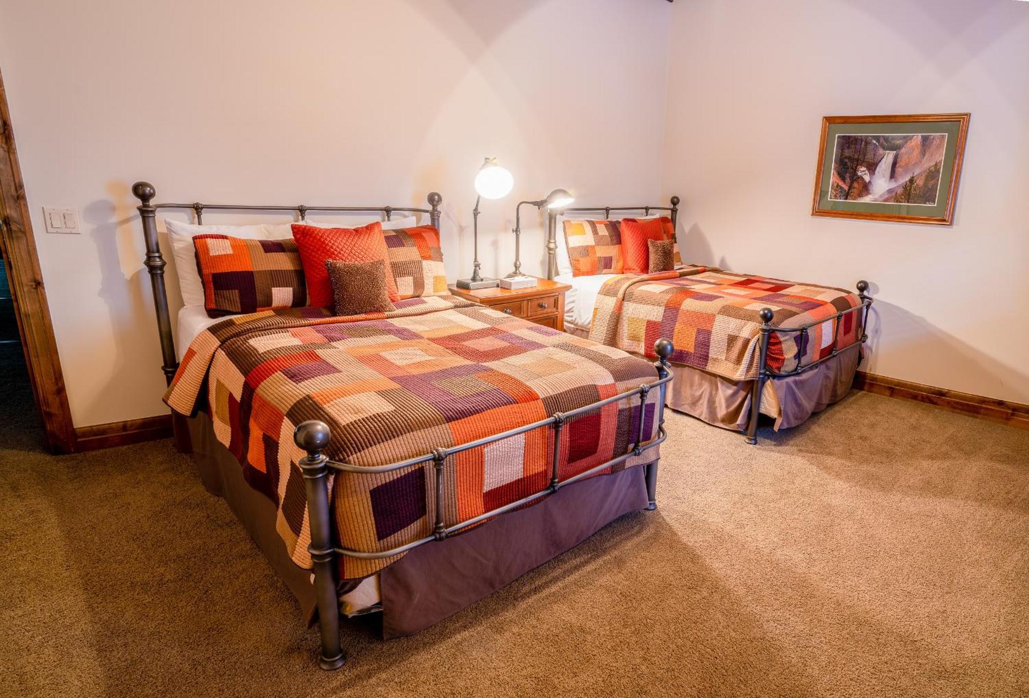 Silver Aspen - Five Bedroom Loft Luxury Townhome Hotel Room 솔리튜드 외부 사진